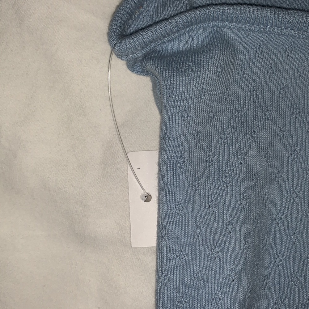 Light blue lace tank NWT - Picture 4 of 4
